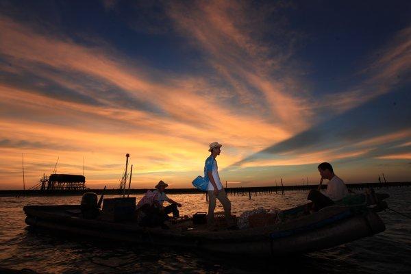 「踏海追夕遊」